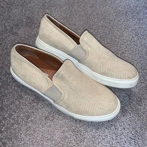 Steve Madden slip on sneakers